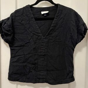 Universal Thread Black muslin V-Neck Blouse size m